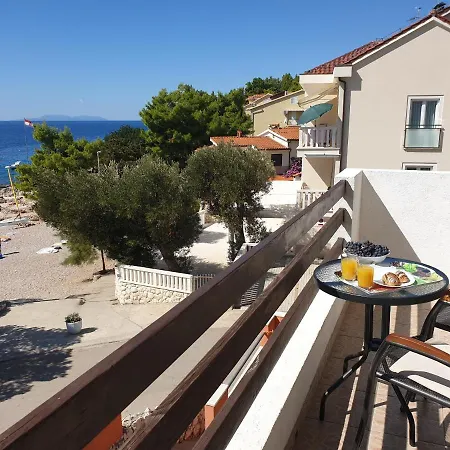 Seaside Rosic