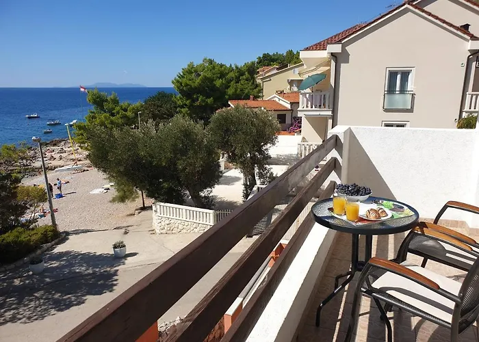 Seaside Rosic
